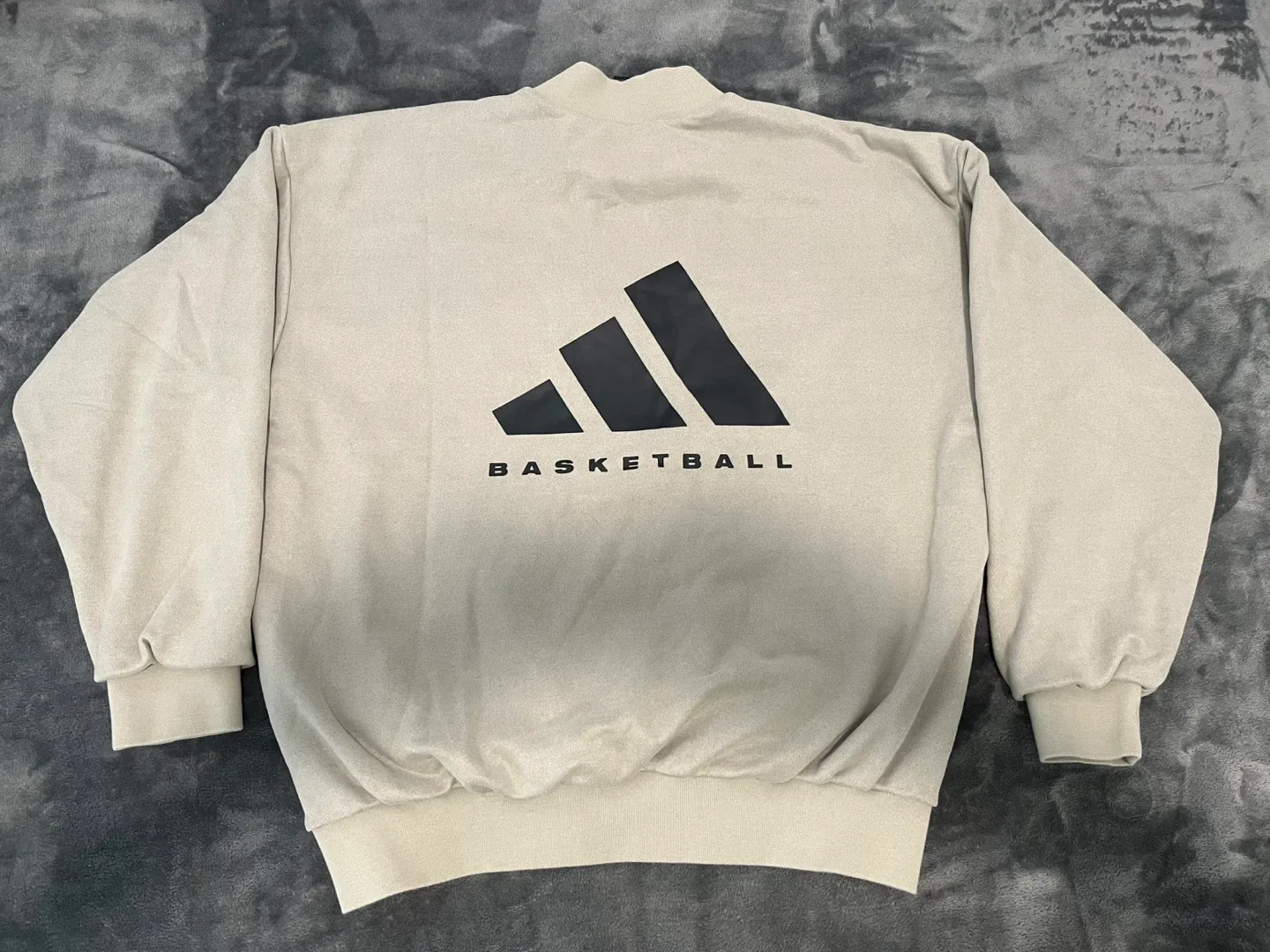 Adidas Basketball Pullover - Like NEW