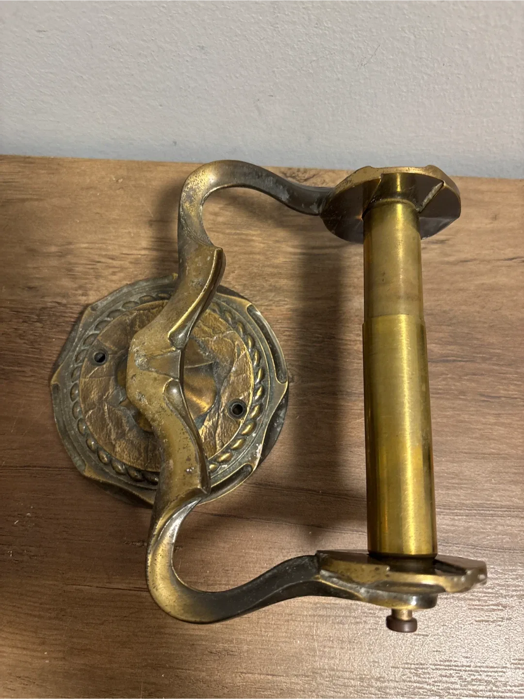 Vintage Brass Towel Rings & Paper Holder image indicator(2)