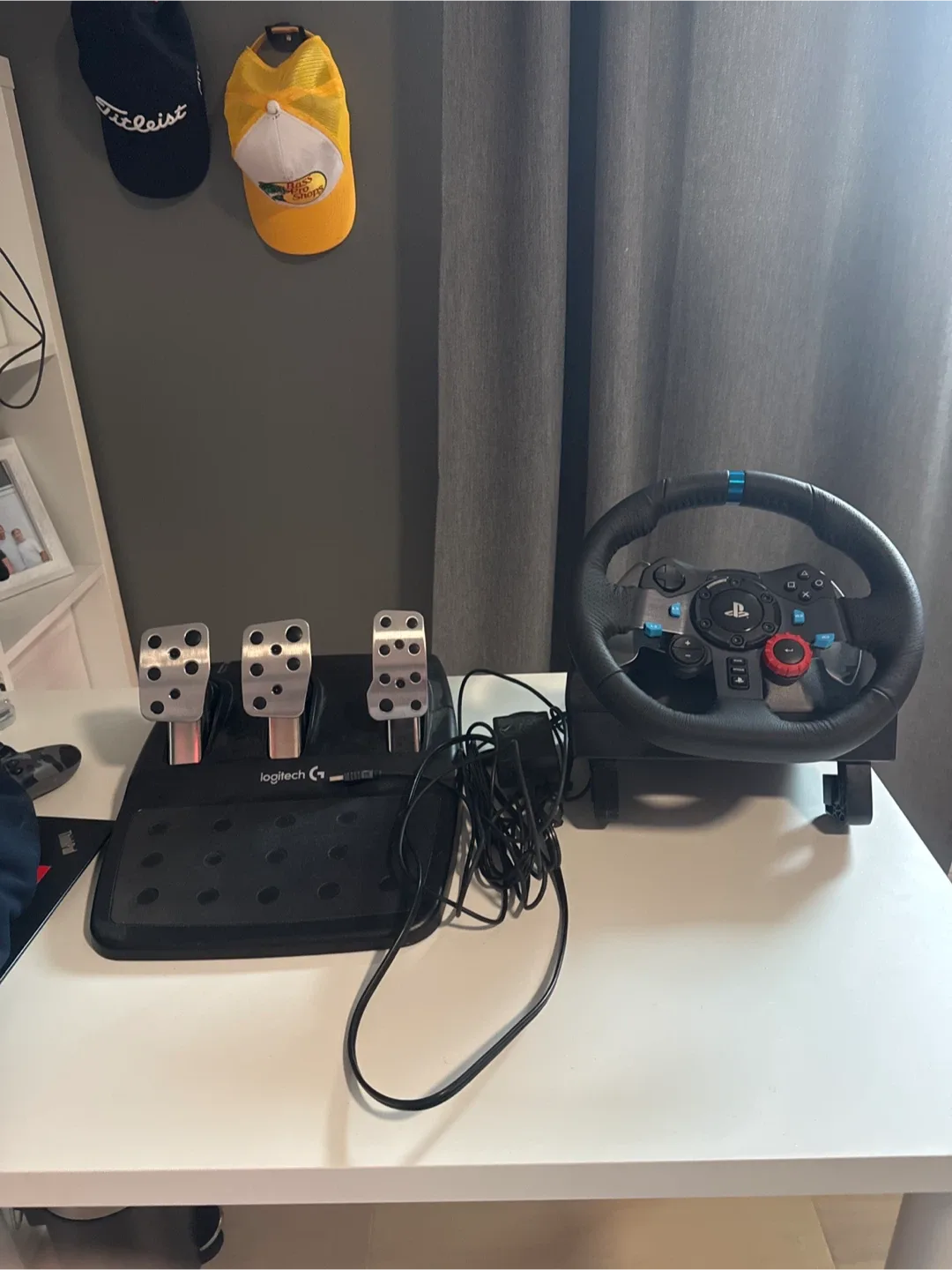 Logitech G29 Racing Wheel