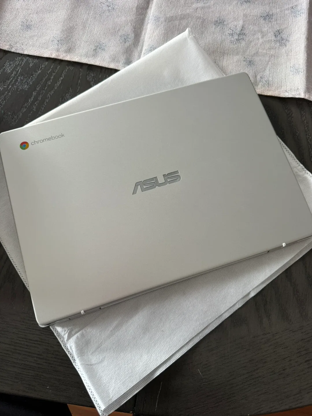 Asus Chromebook