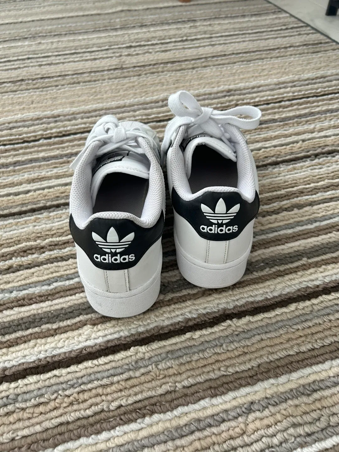 Adidas Superstar White Sneakers - Size 8.5 image indicator(2)