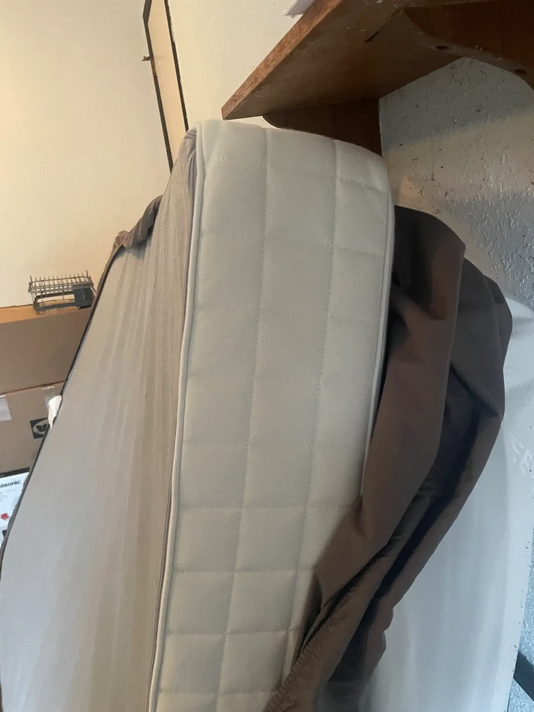 IKEA Malm Queen Bed firm Frame image indicator(4)