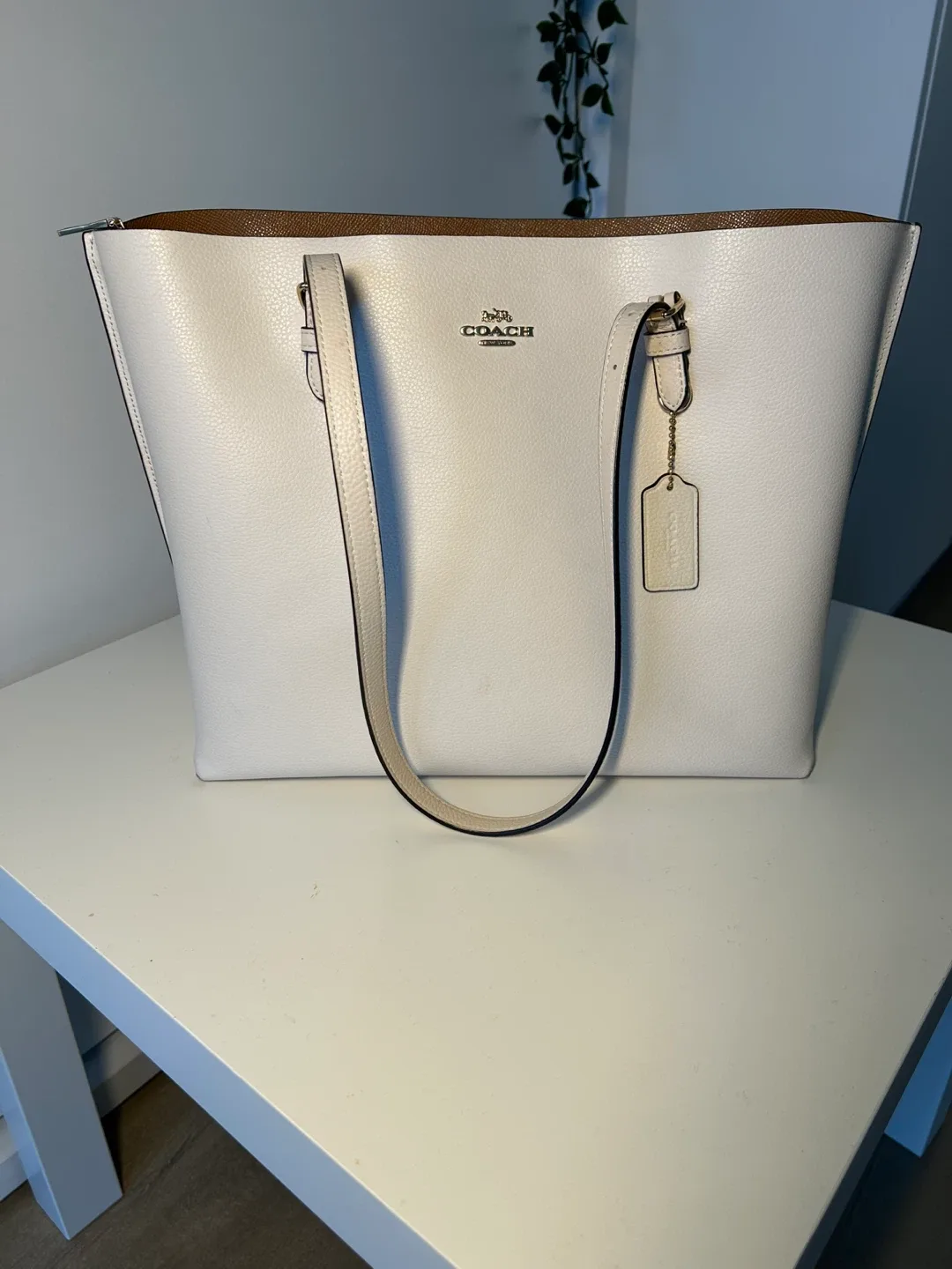 Coach White Leather Tote Bag