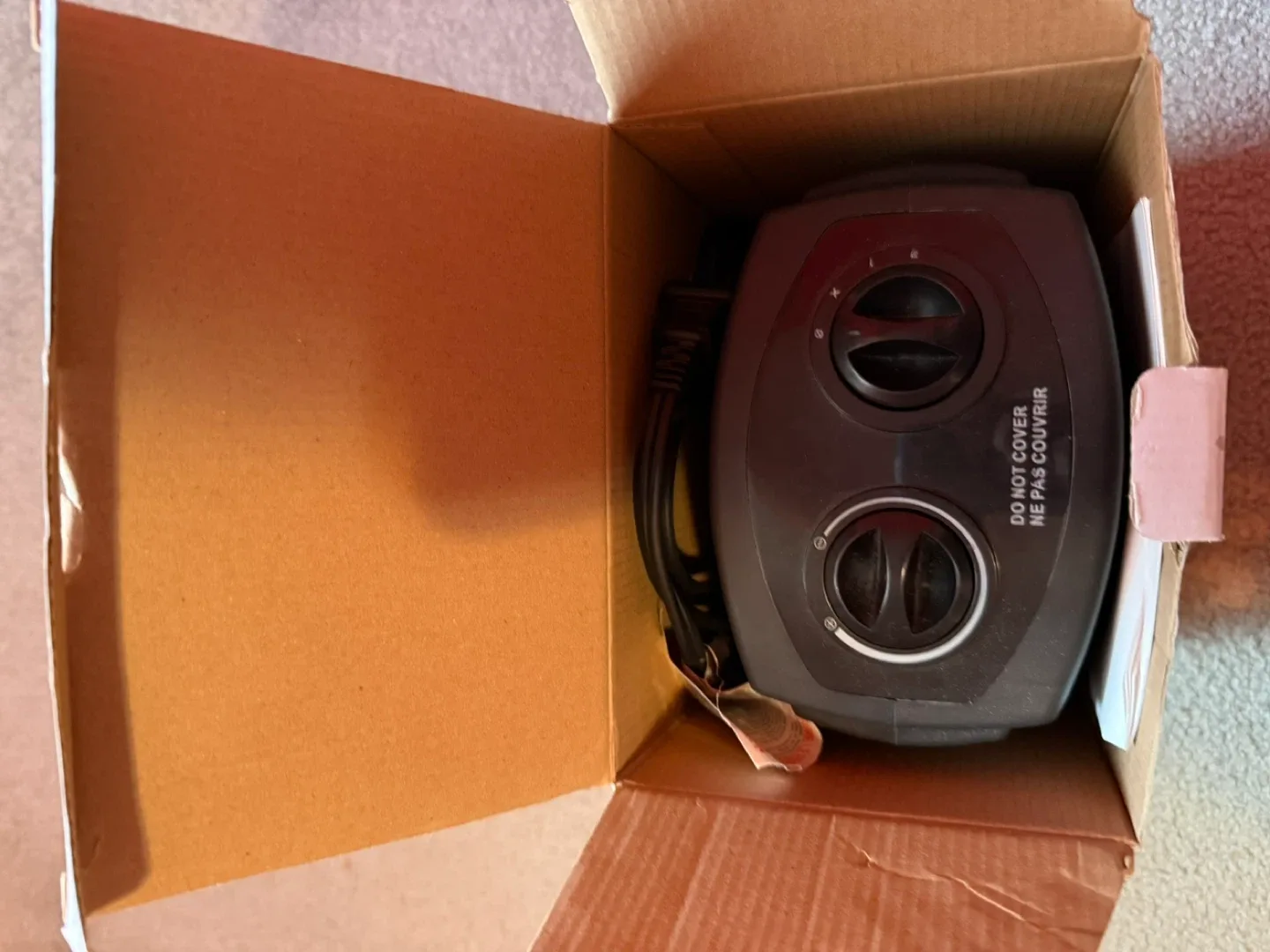 Mainstays Ceramic Heater w/ Adjustable Thermostat image indicator(2)