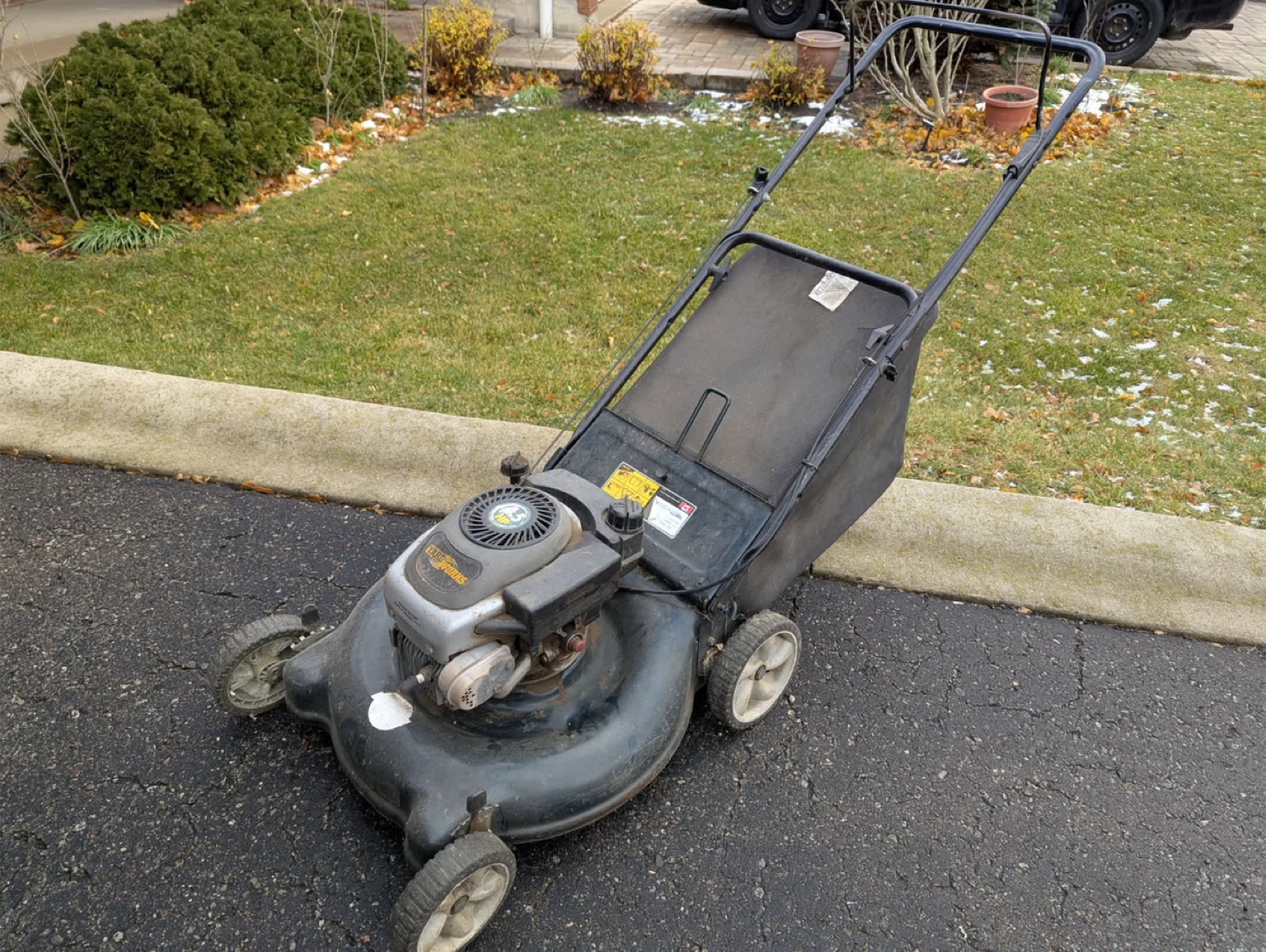 Yardworks 4.5 HP Lawn Mower