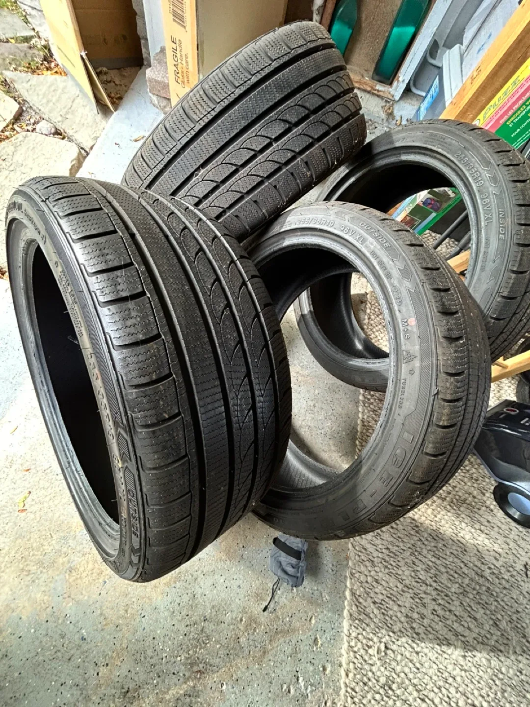 Imperial Snowdragon 3 Tires - 255/35R19 image indicator(6)