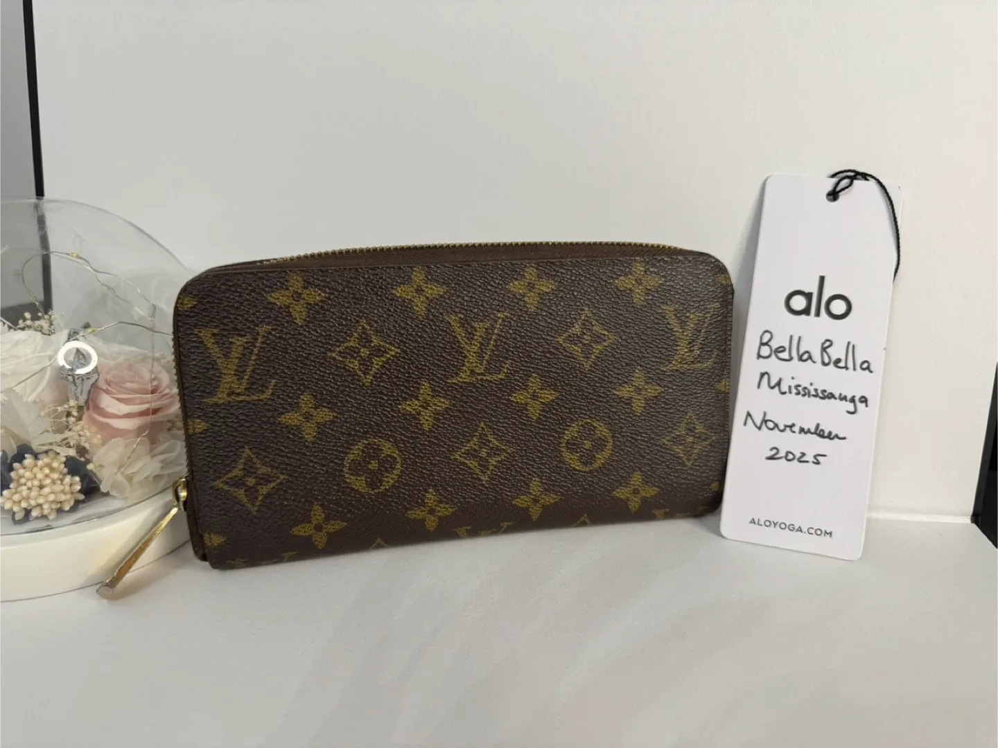 Louis Vuitton Brown Wallet zippy full size
