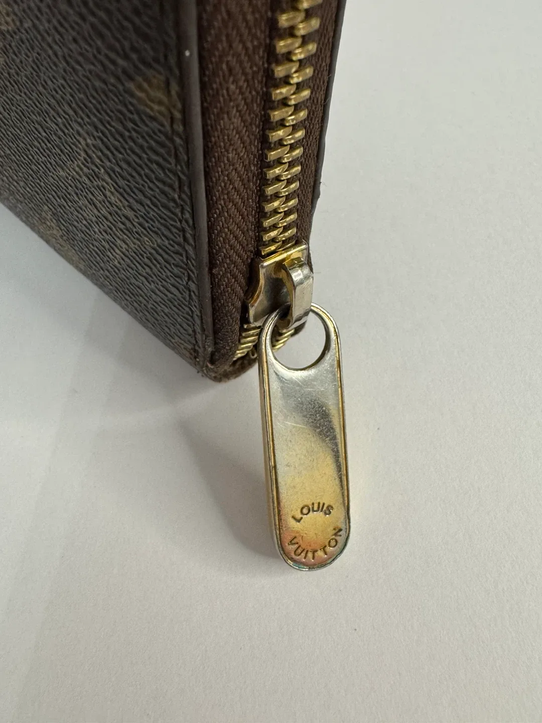 Louis Vuitton Brown Wallet zippy full size image indicator(6)