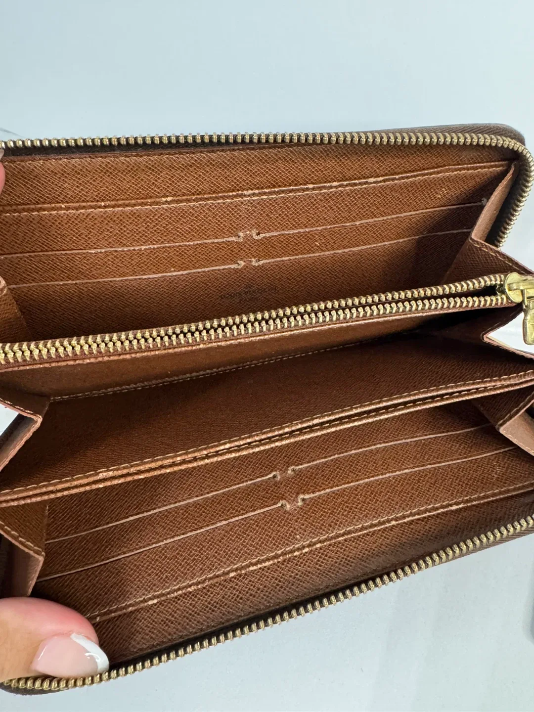 Louis Vuitton Brown Wallet zippy full size image indicator(4)