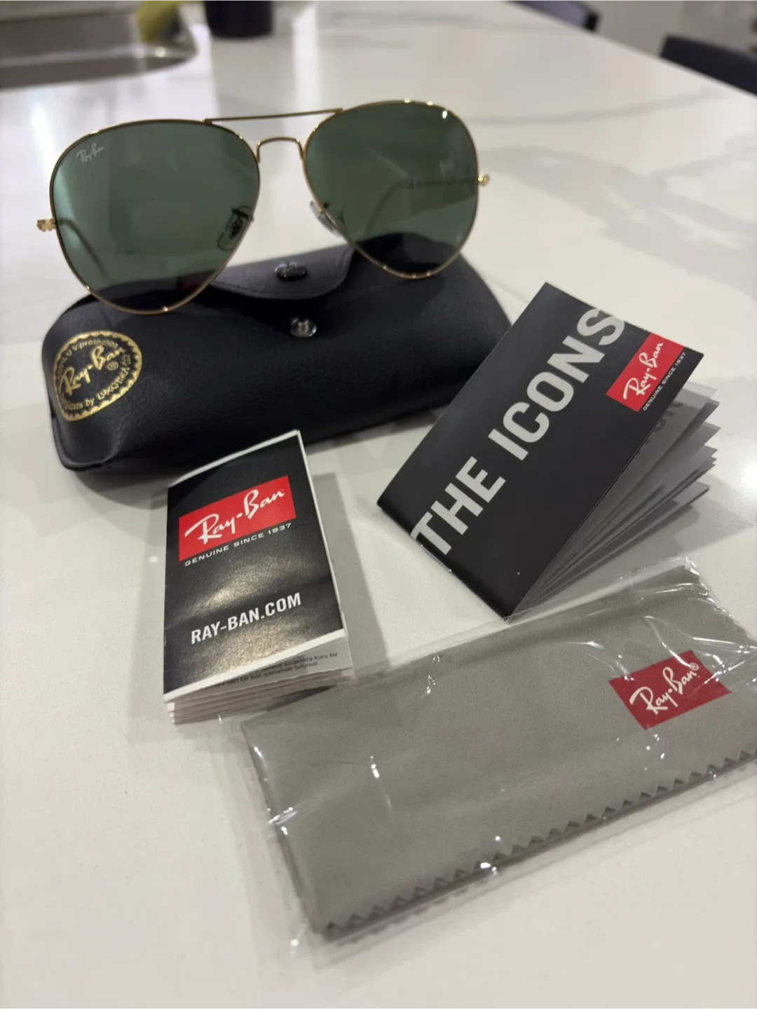 Ray-Ban Aviator Sunglasses - Gold Frame #cleanout image indicator(5)