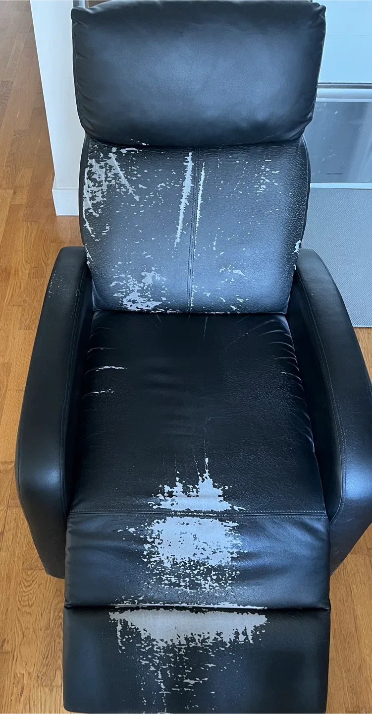 Black Leather Recliner - Heavily Worn