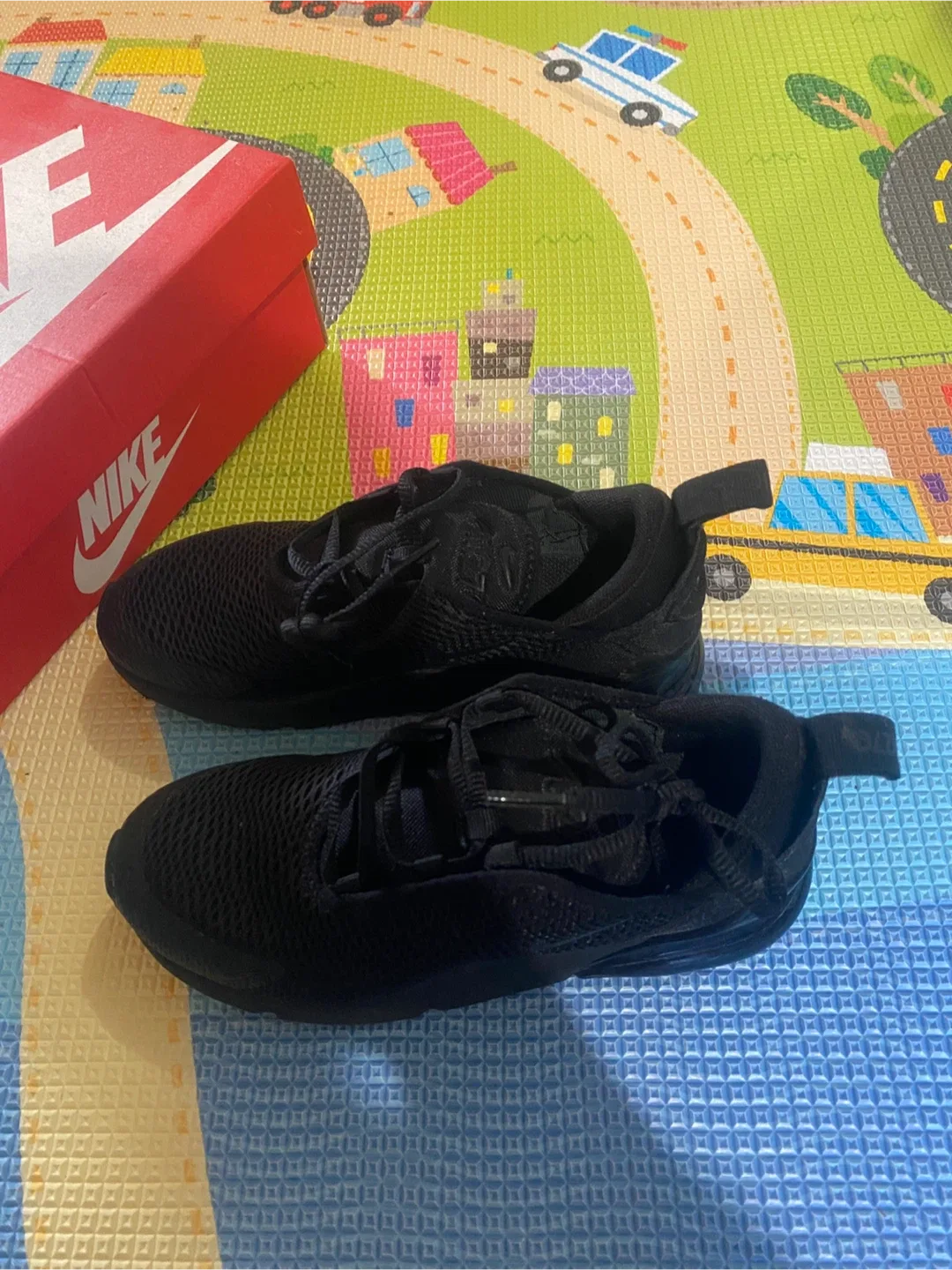 Nike Air Max 270 (PS) - Size 2Y - Black image indicator(2)