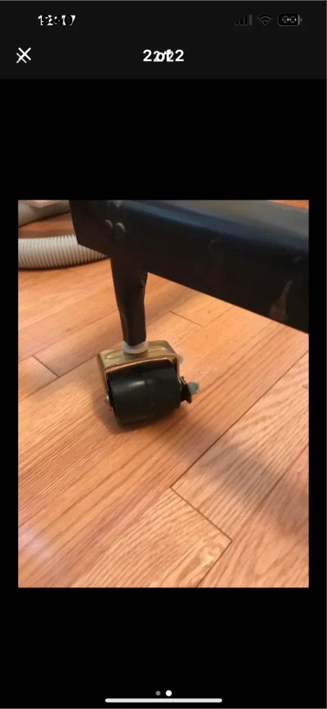 Adjustable Bed Frame with Wheels image indicator(2)