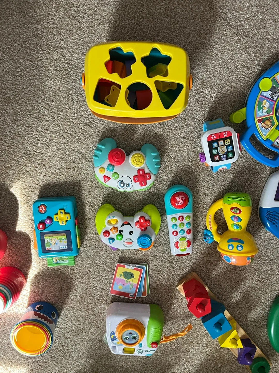 Mixed Lot of Baby/Toddler Toys - Fisher-Price, LeapFrog image indicator(4)