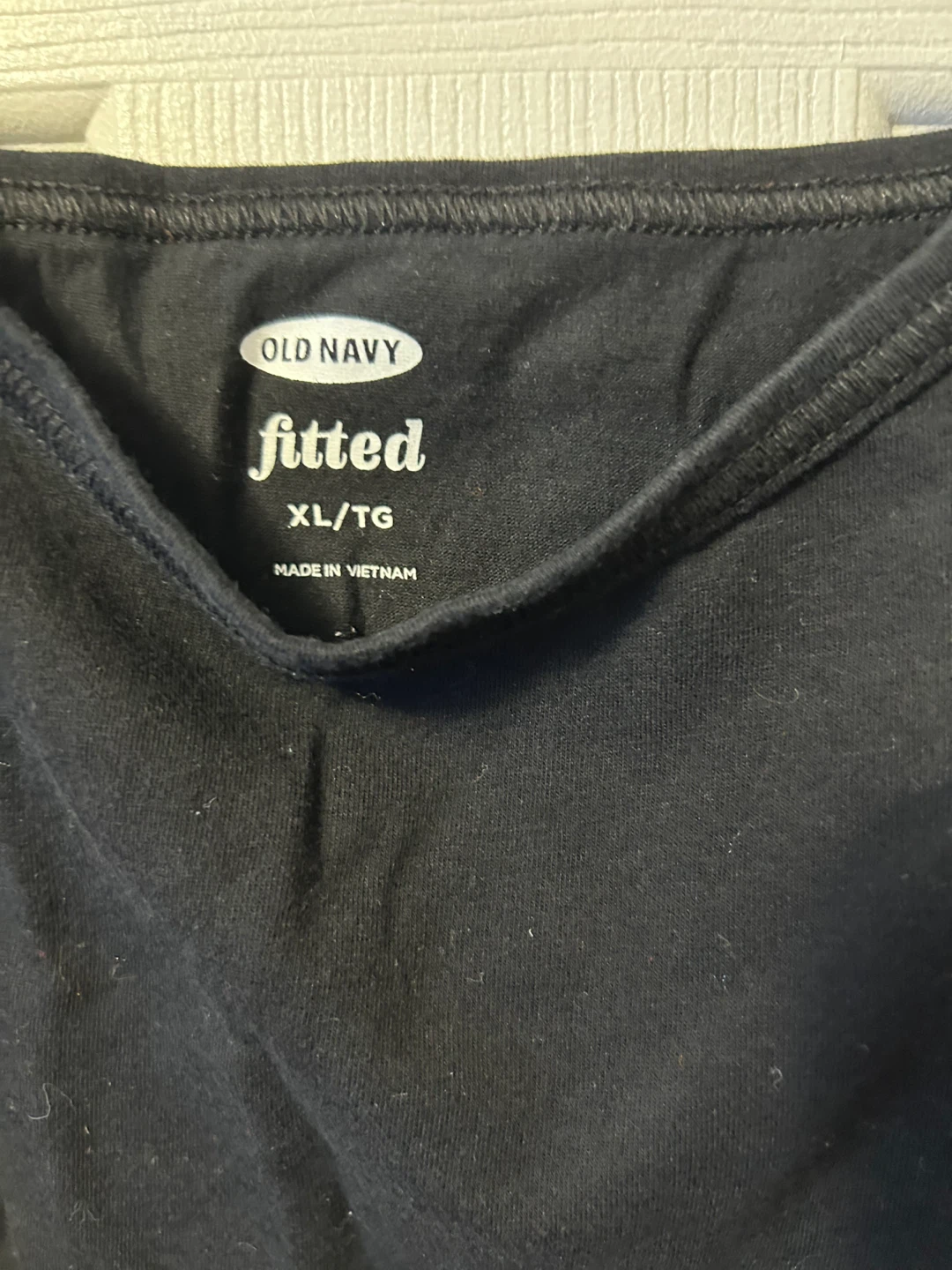 Old Navy Fitted Black Tank Top - XL