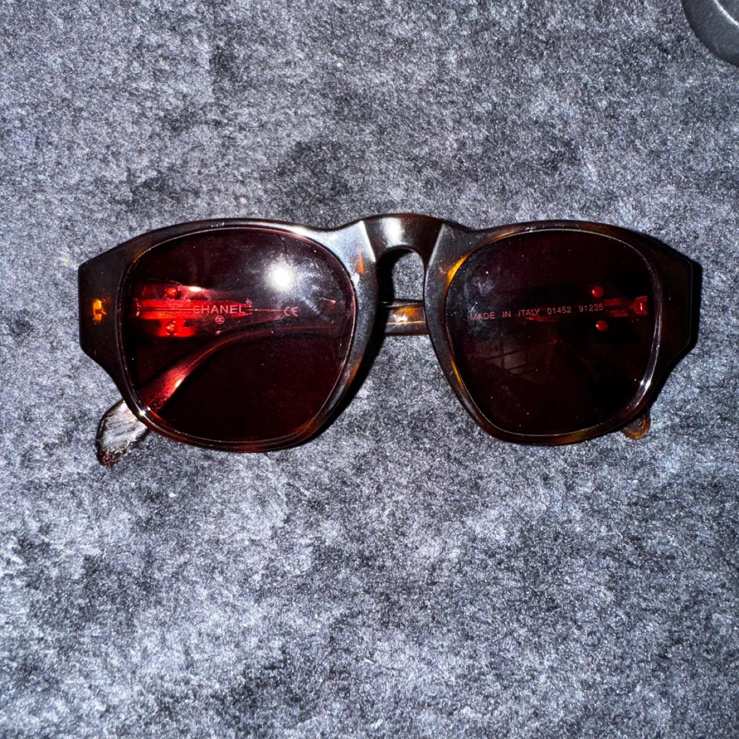 Chanel Tortoise Shell Sunglasses - photo 2