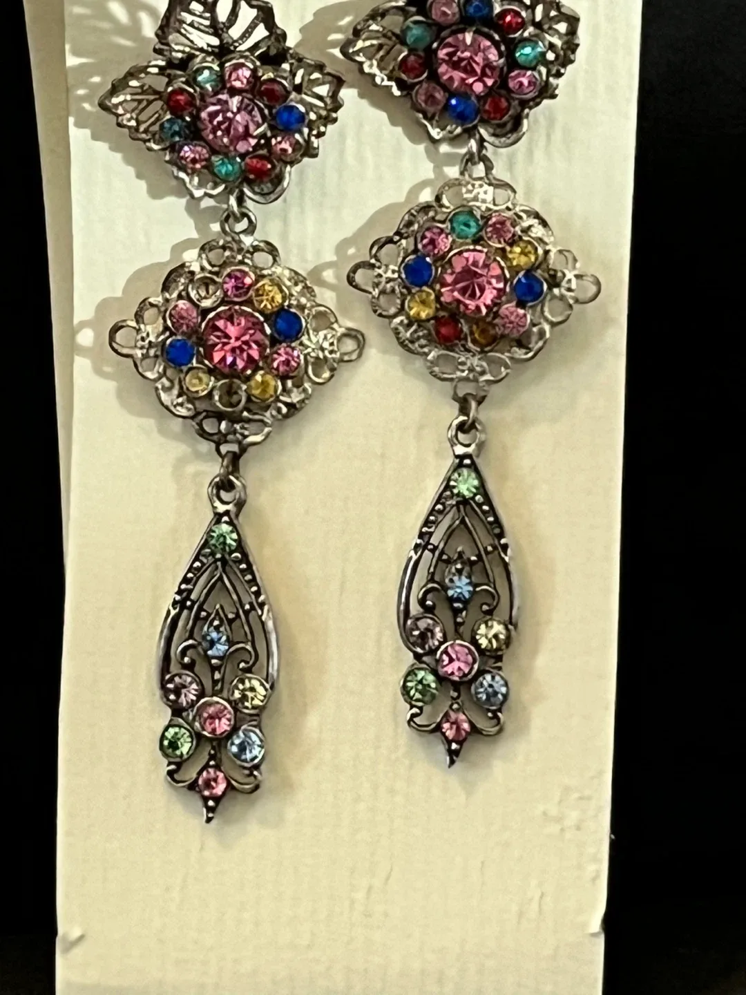 Vintage Silver Tone Dangle Earrings image indicator(4)