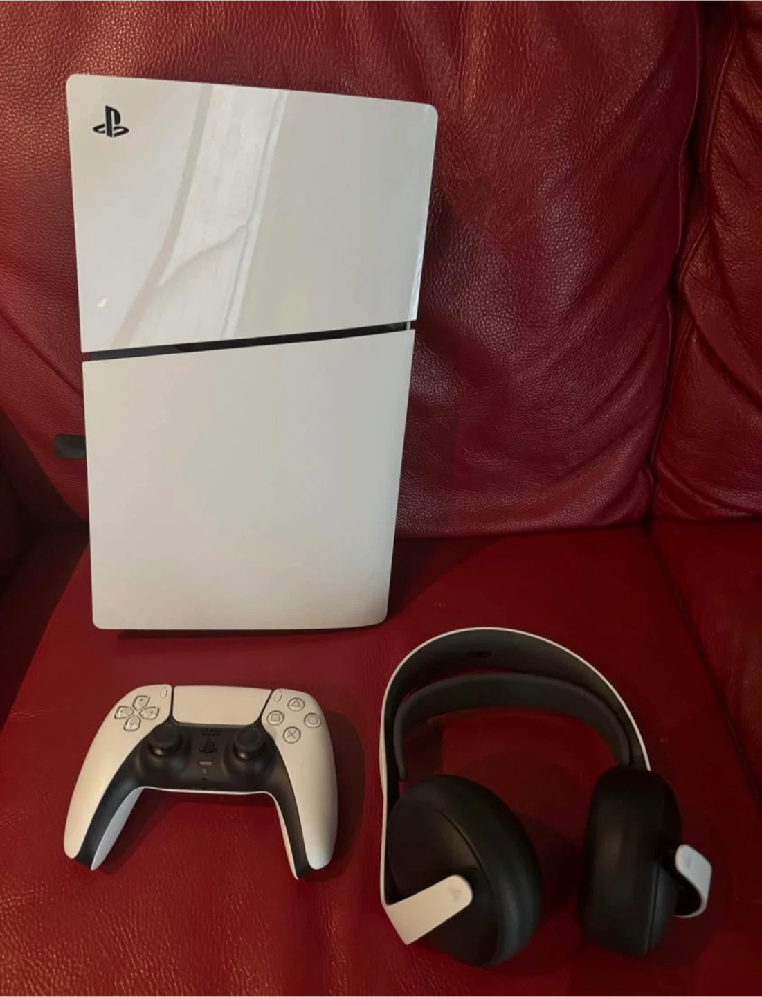 PlayStation 5 Digital Edition Console + Pulse 3D Headset - photo 2