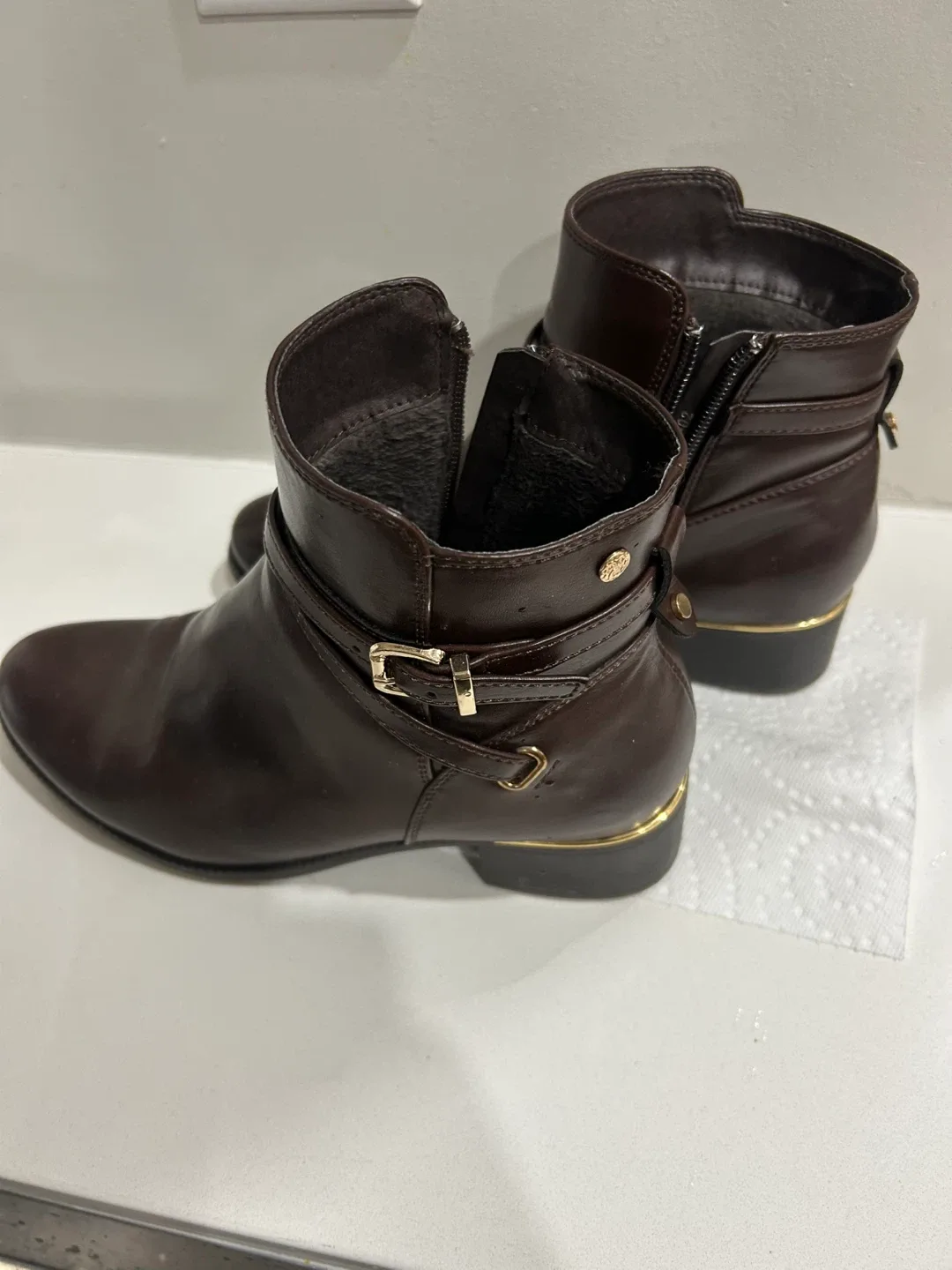 Lady Comfort Brown Ankle Boots image indicator(2)