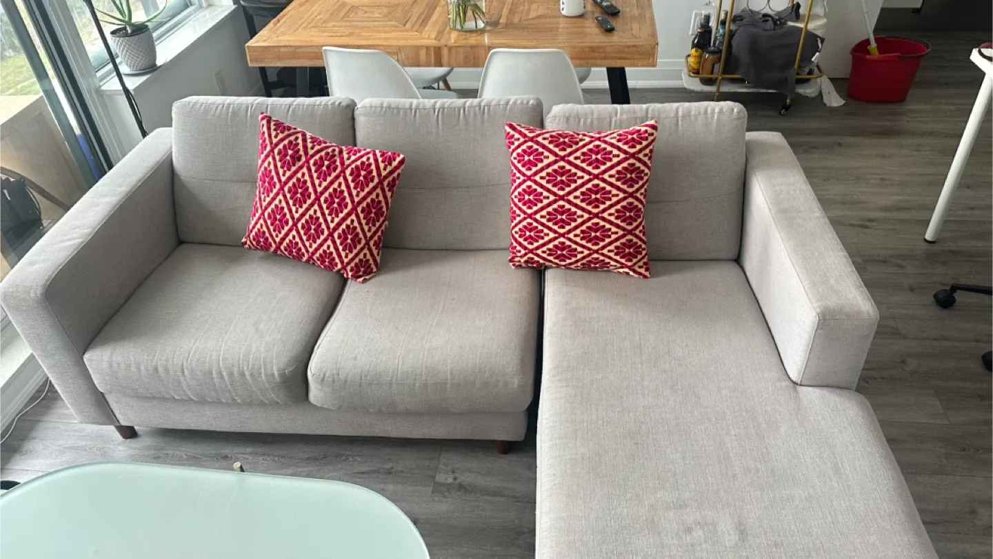 EQ3 Reversible Sectional Sofa - Light Grey image indicator(2)