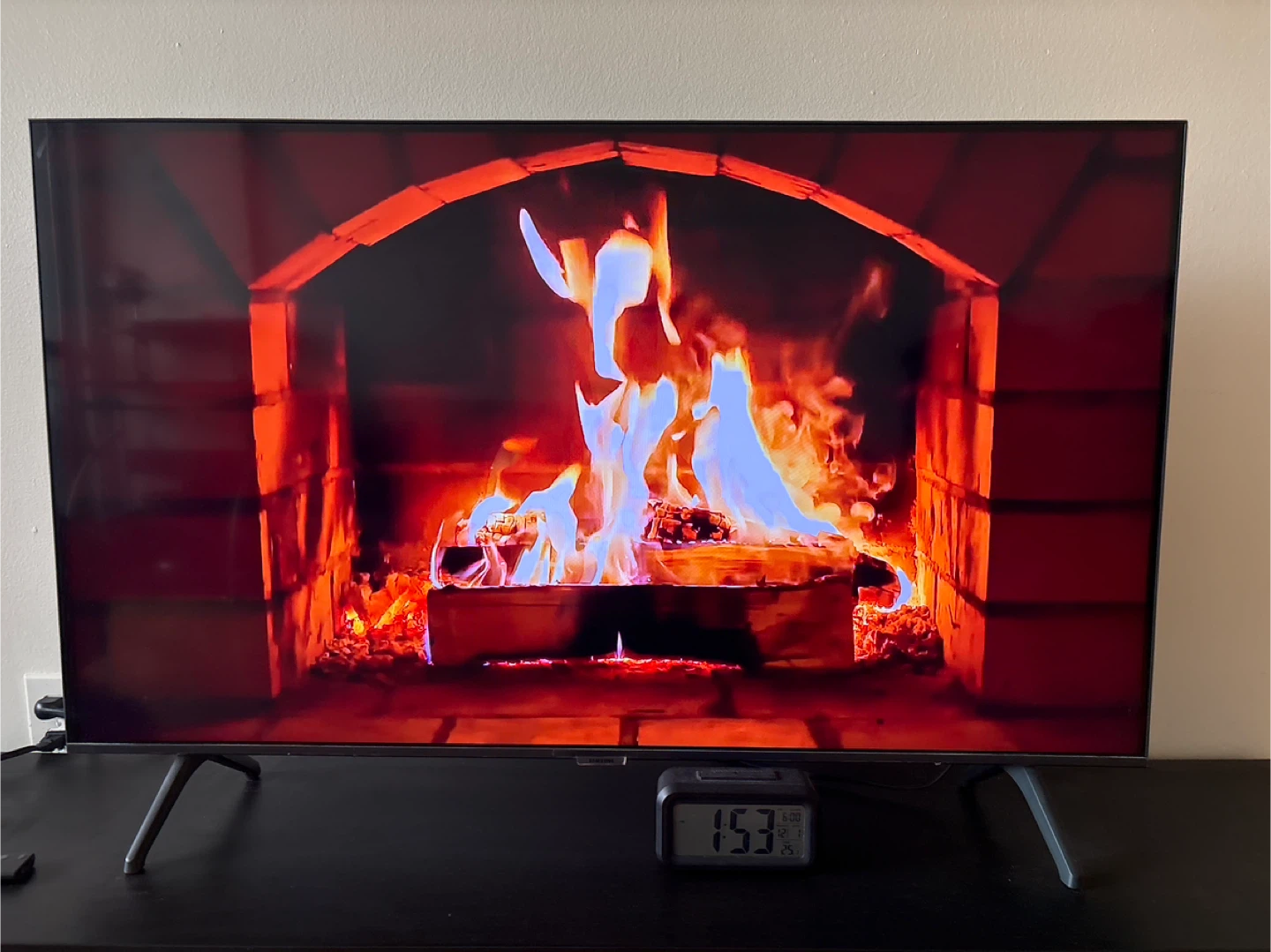 Samsung UN43TU690T 43" Smart TV