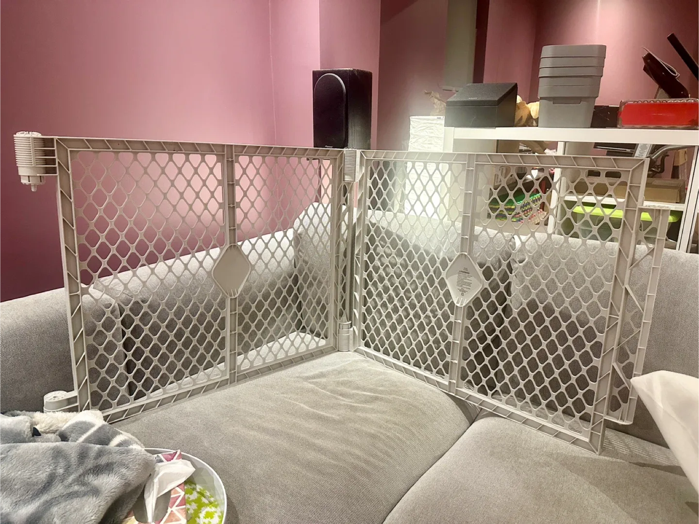 Superyard Ultimate Indoor/Outdoor Play yard with door image indicator(6)