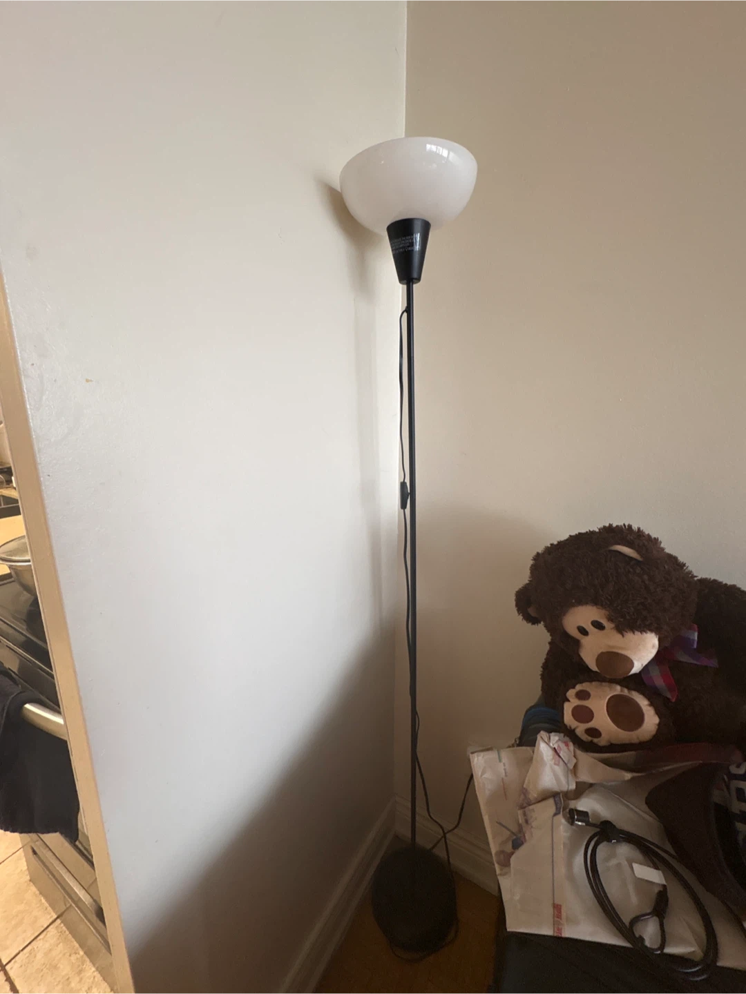 IKEA Floor Lamp - Black - photo 2