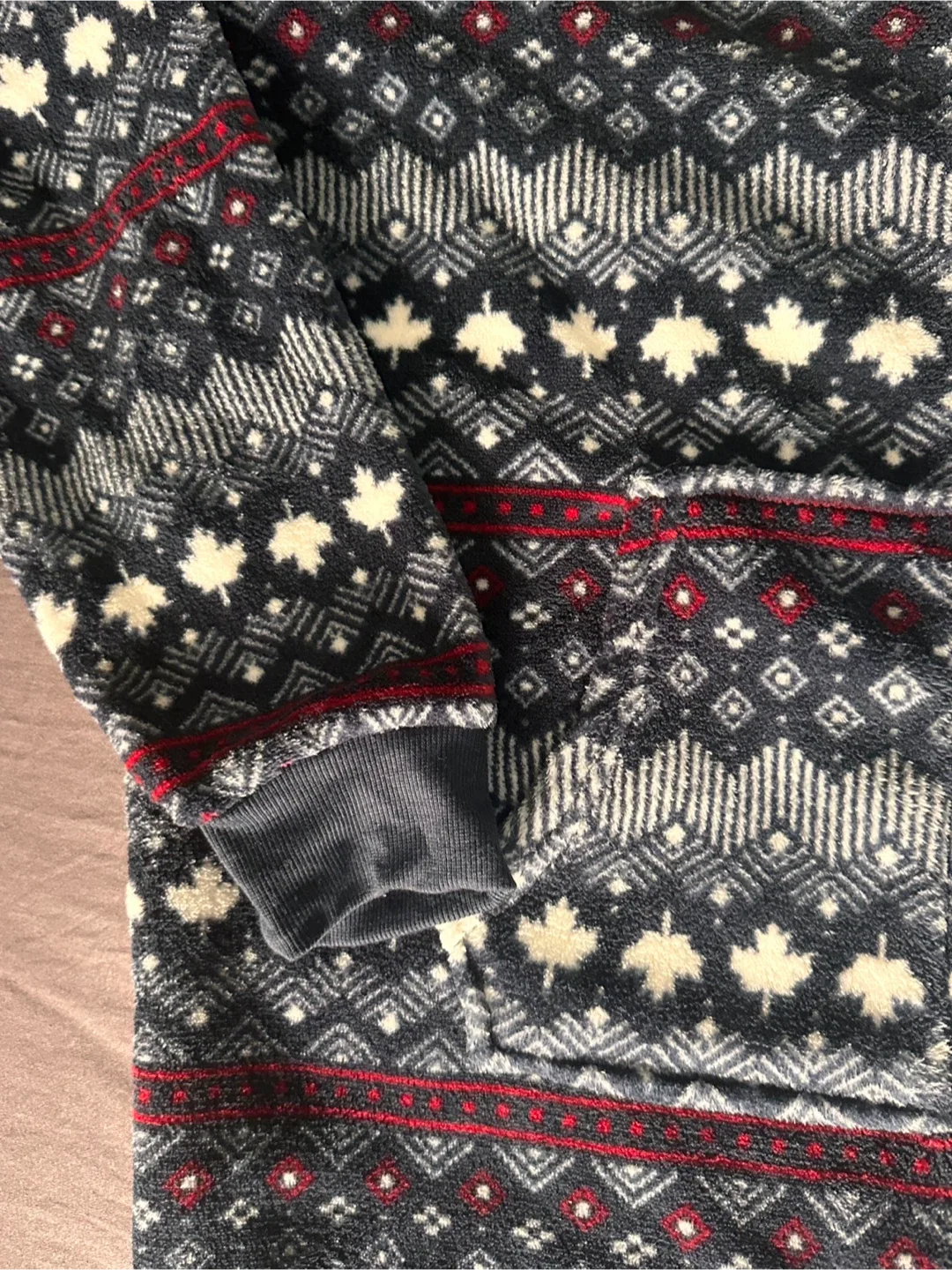 Canadiana Unisex Onesie - Size L image indicator(3)