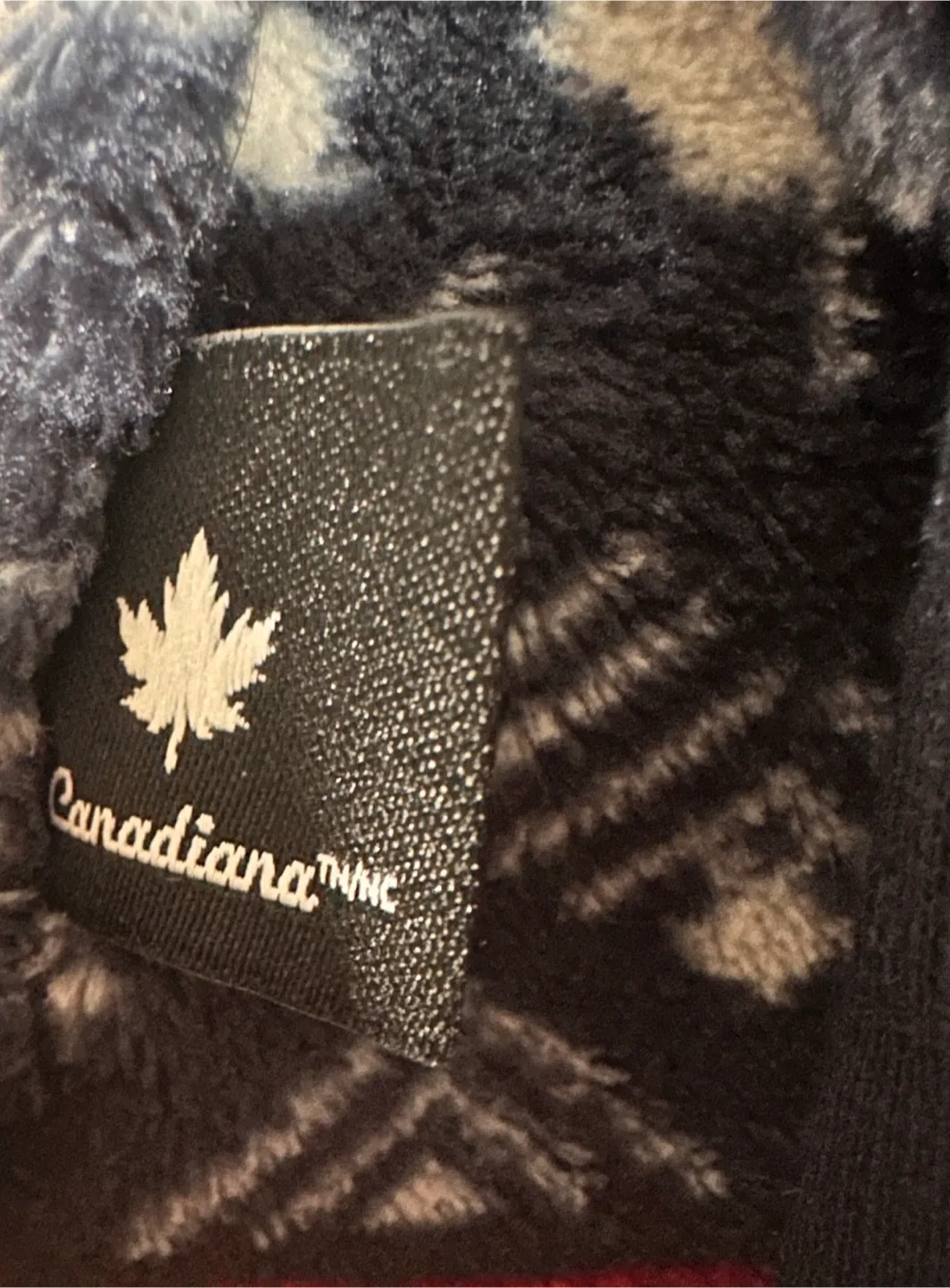 Canadiana Unisex Onesie - Size L image indicator(7)