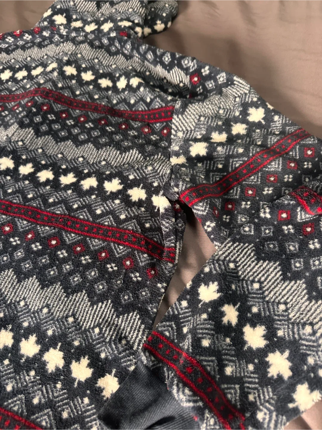 Canadiana Unisex Onesie - Size L image indicator(8)