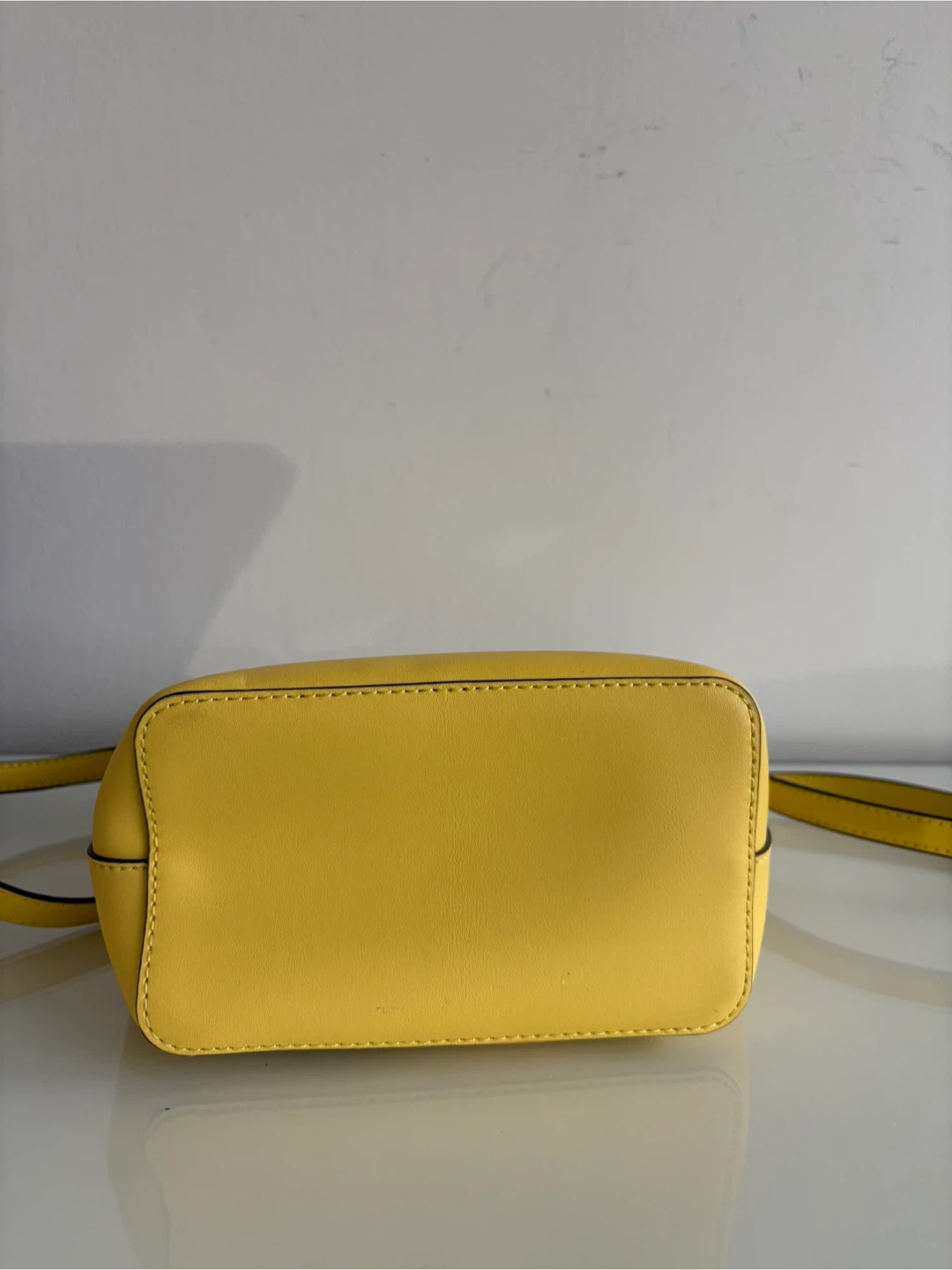 Lauren Ralph Lauren Yellow Leather Bucket Bag - photo 3
