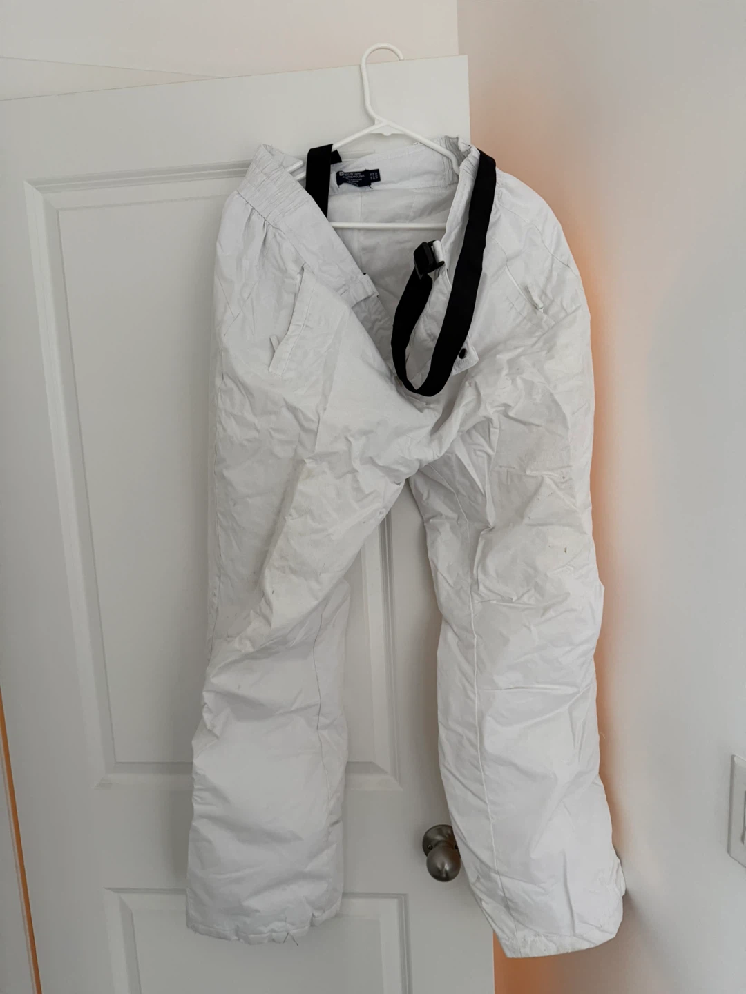 Women’s Insulated Ski Pants  (Size 16 / US 12)