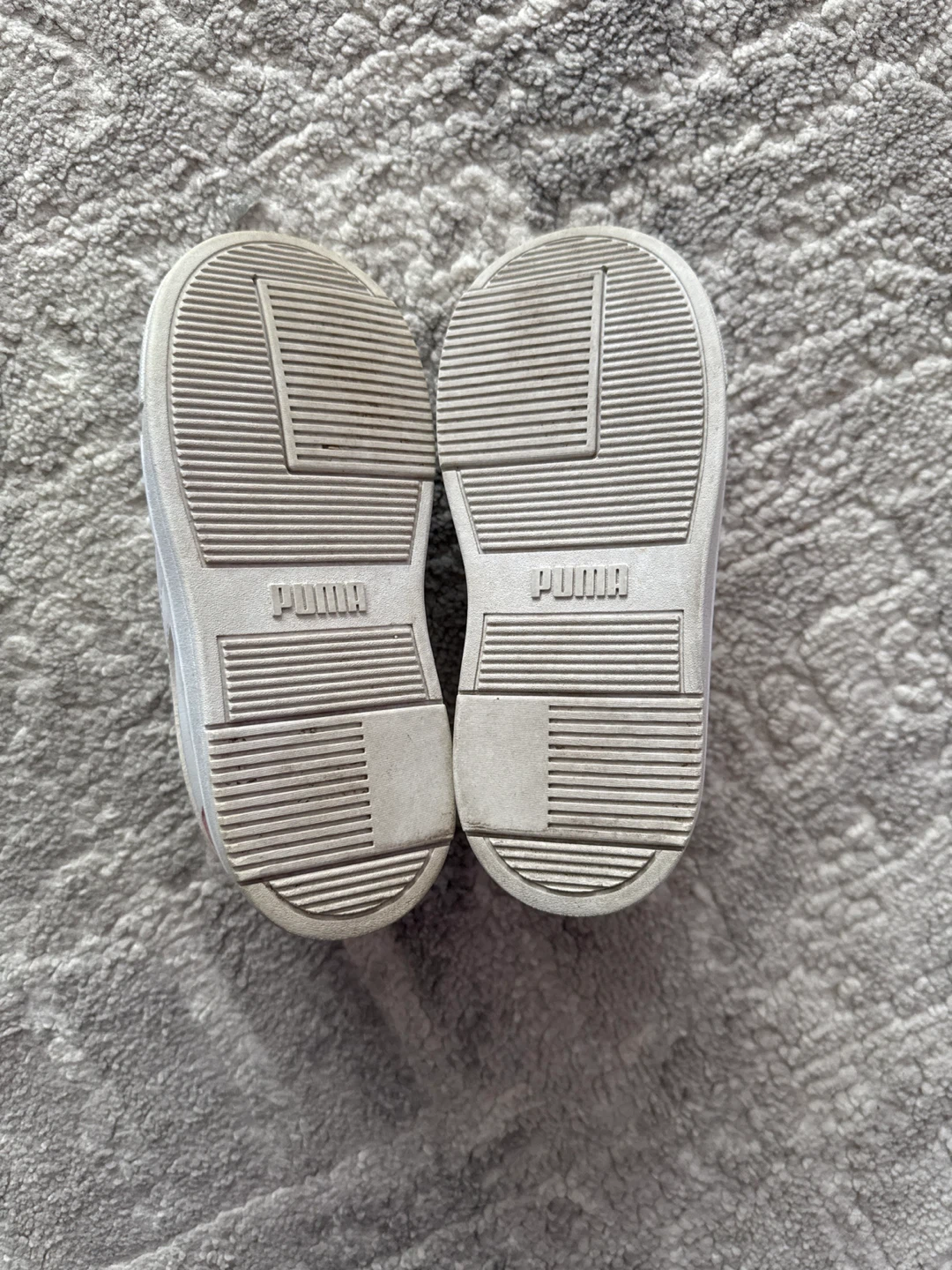 Puma White & Pink Sneakers - Size 10C - photo 3