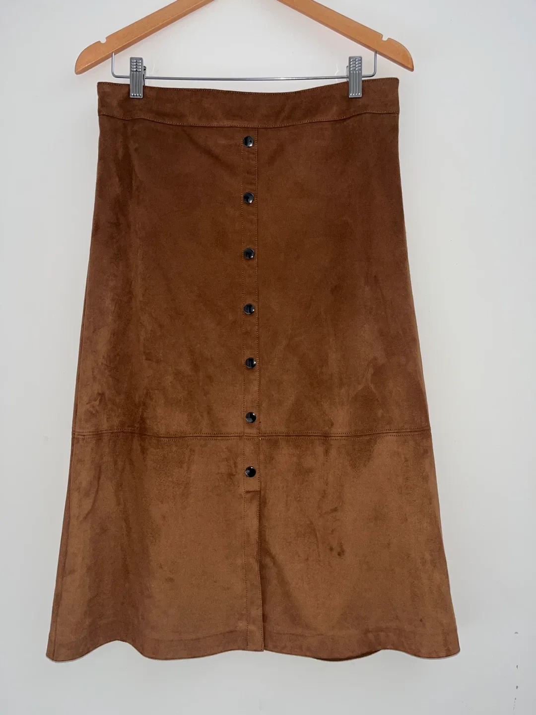 LAURA  FAUX SUEDE Midi A line akirt size 4 image indicator(2)