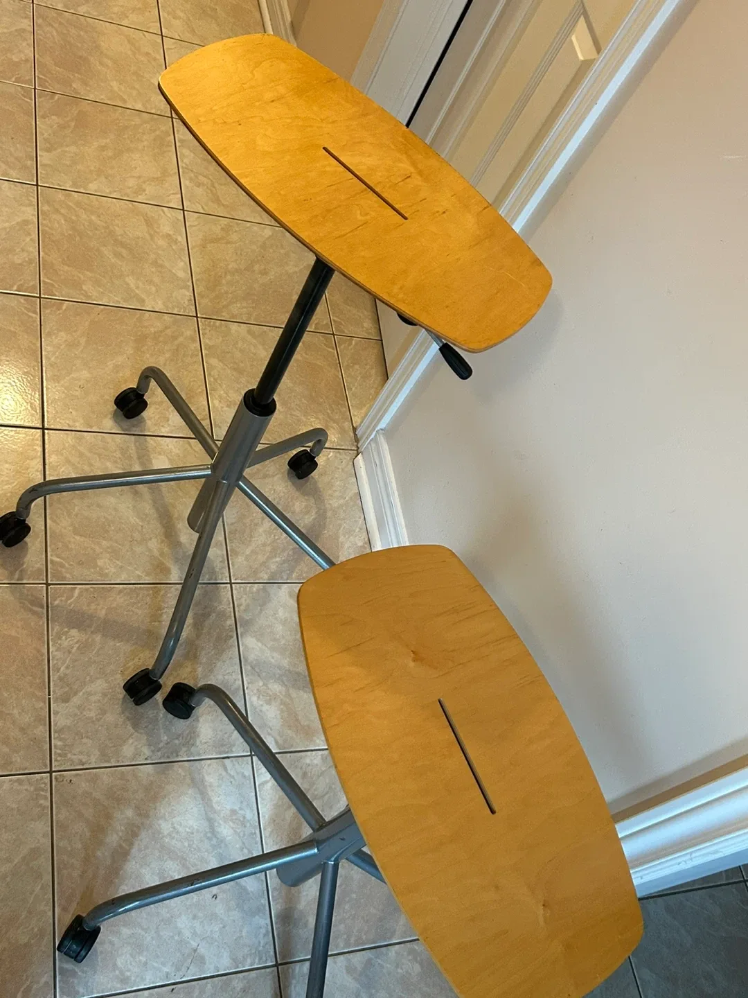 Adjustable Height Rolling Tables/ chairs $65 pair image indicator(4)