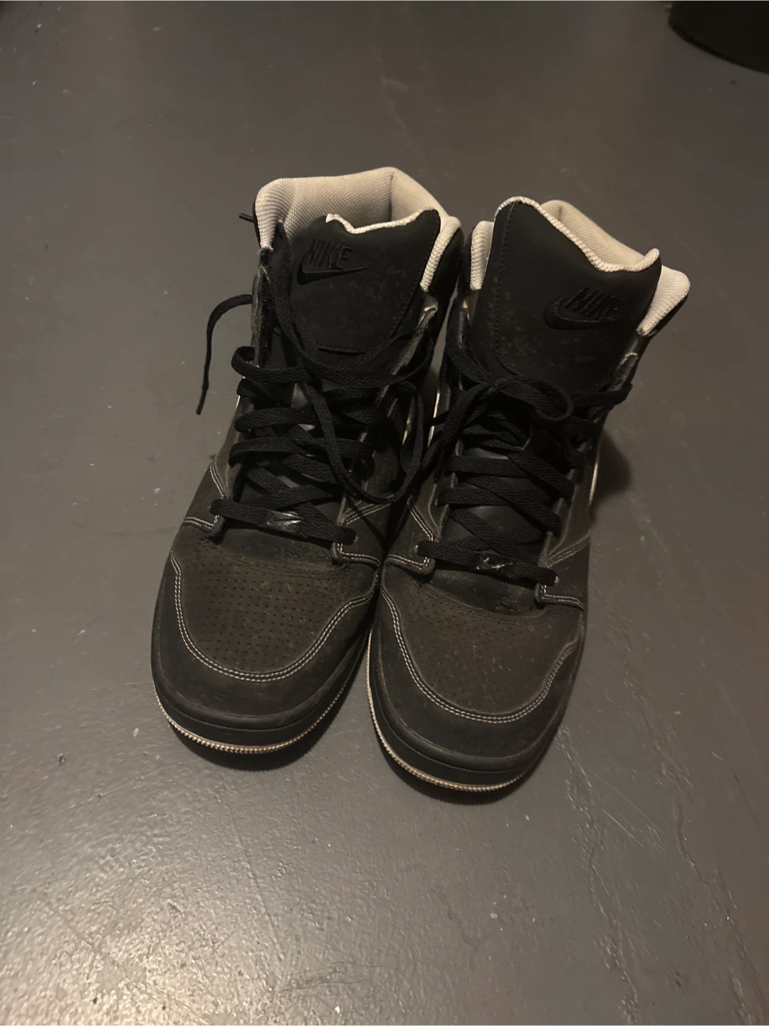 Nike High Top Shoes Size 13 - photo 4