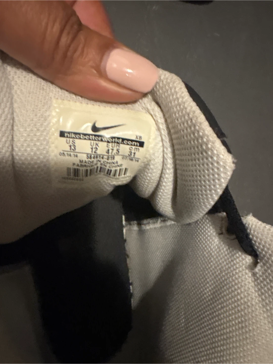 Nike High Top Shoes Size 13 - photo 2