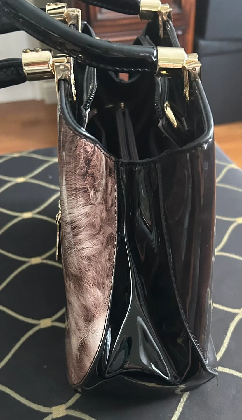 Brown & Black Handbag image indicator(3)