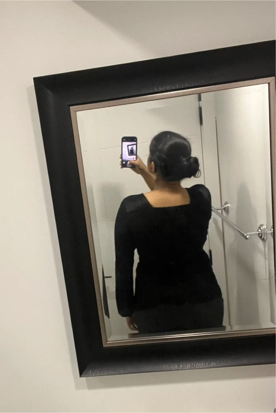 Black Top with Lace Design image indicator(3)