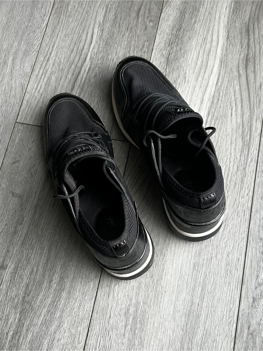 Michael Kors Sneakers image indicator(7)