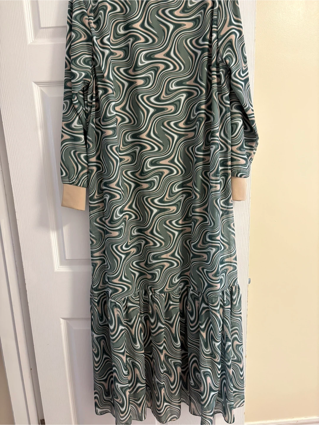 cream and green hijab evening dress - photo 2