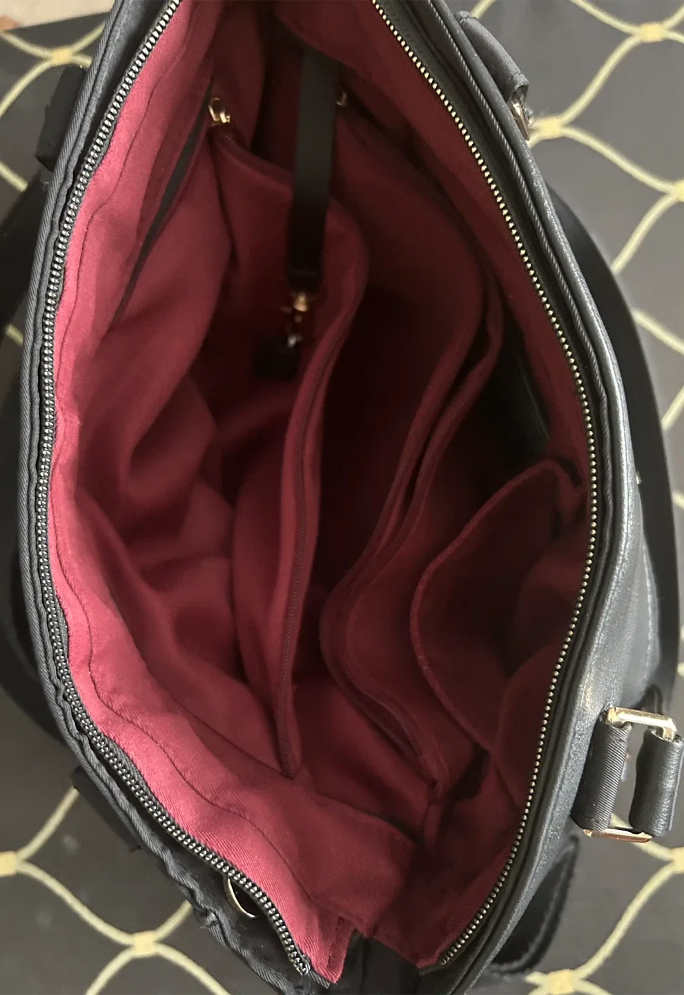 Travelon Anti-Theft Classic Tote, Black image indicator(8)