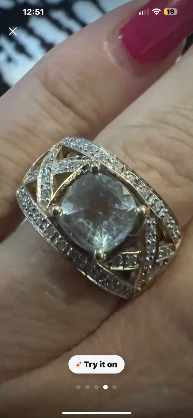 14K Gold Ring with aquamarine and diamonds