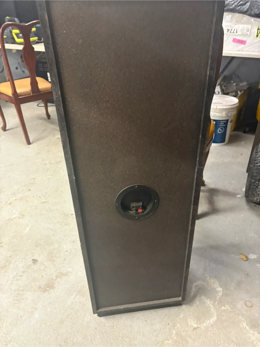 Philips Floor Standing Speaker