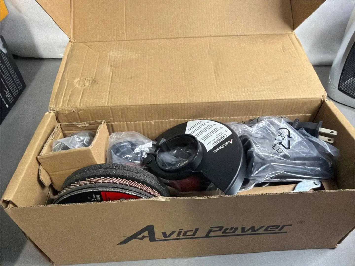 Avid Power Angle Grinder Kit - Like New image indicator(6)