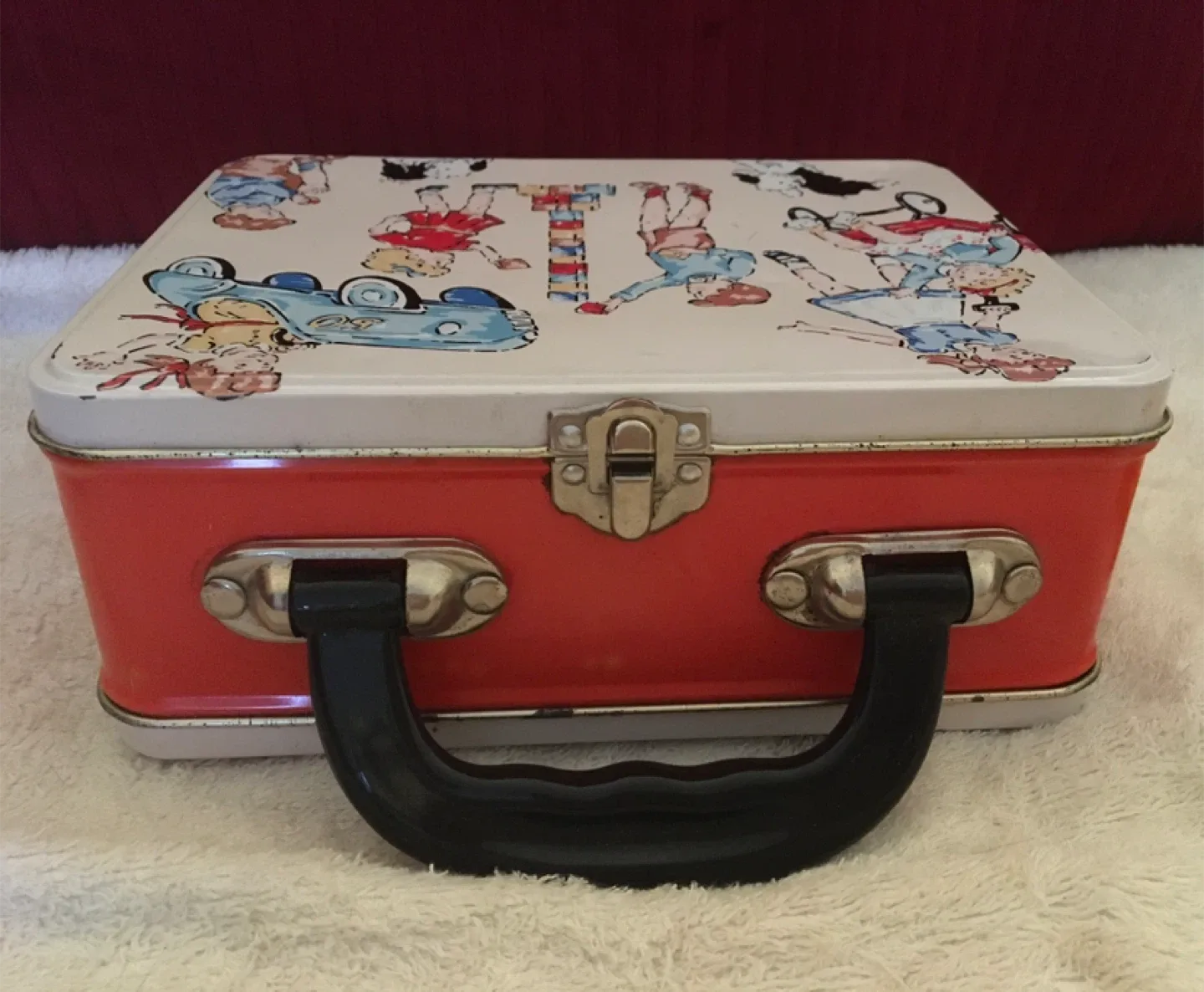 Vintage Metal Lunchbox
