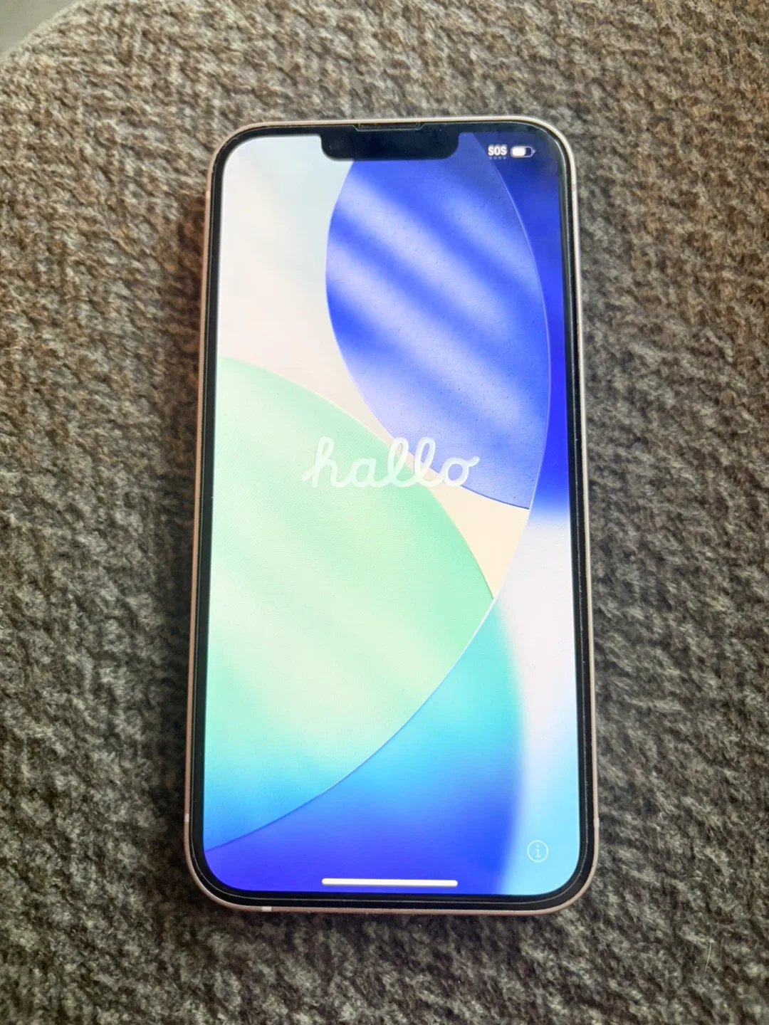 Apple iPhone 13 - 128GB