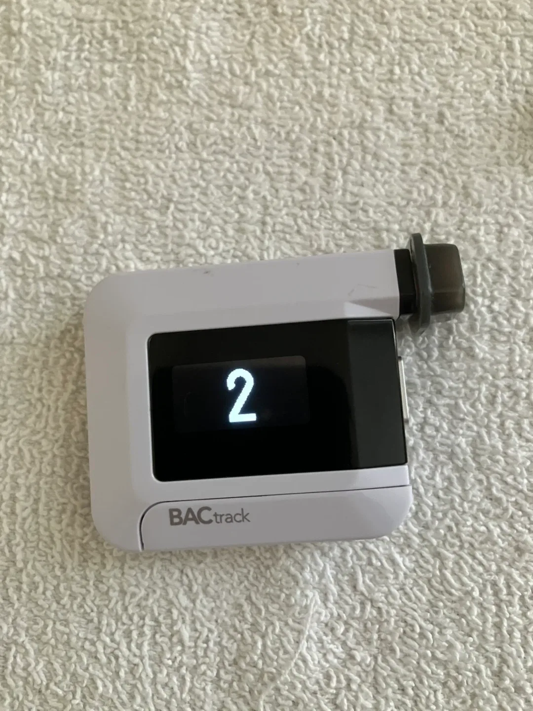 BACtrack Personal Breathalyzer image indicator(6)