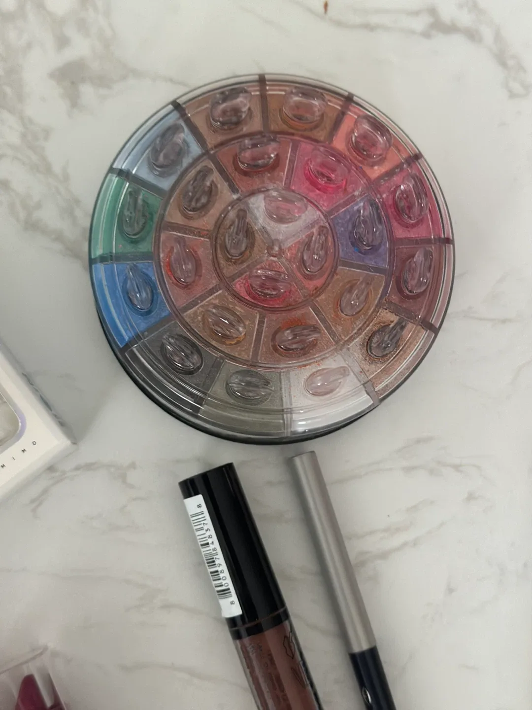 Makeup Bundle image indicator(4)