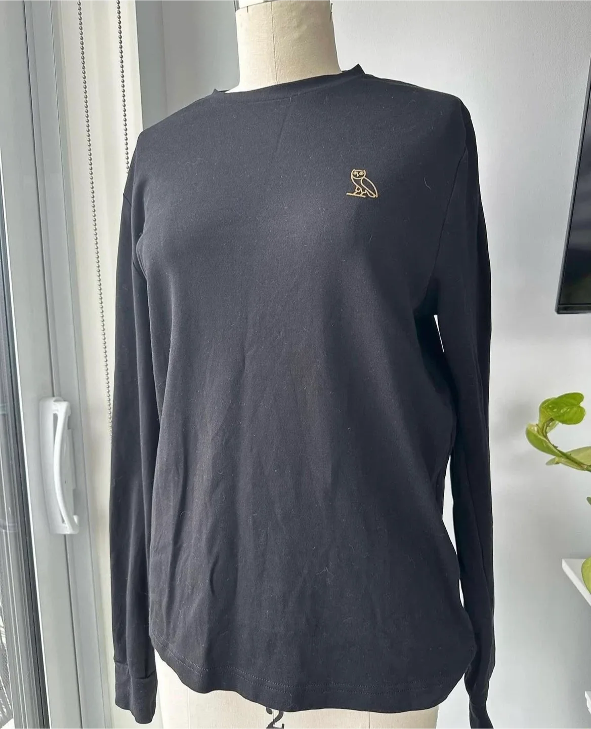 Ovo classic long sleeve shirt size small #cleanout